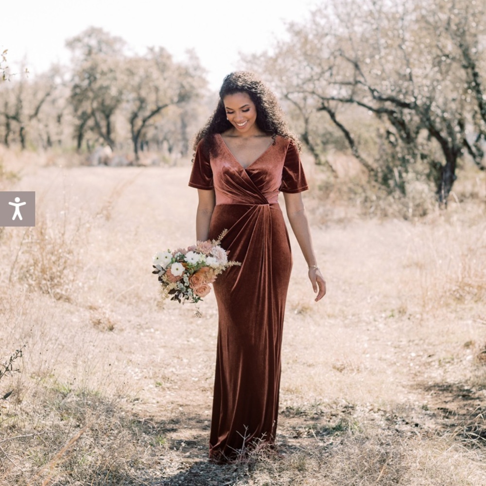 NWT Revelry Giselle in Terracotta Velvet Bridesmaid Dress Size 14 Petite